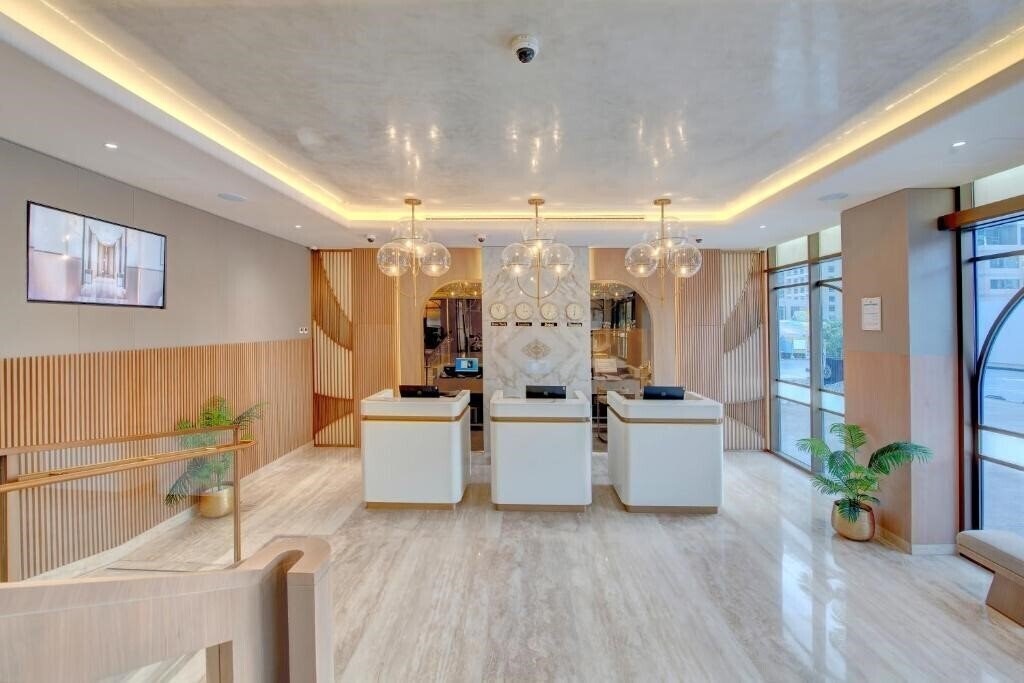 Картинка Royal Regency Holiday Homes 4*