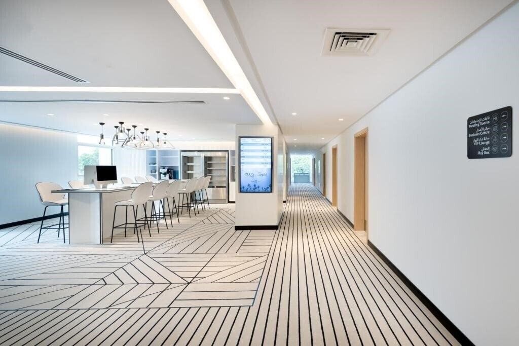 Картинка Ecos Dubai Al Furjan Hotel 4*