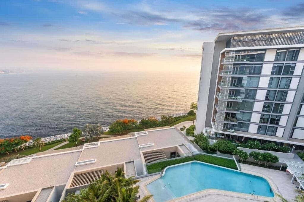 Картинка Fam Living - Bluewaters Island 1*