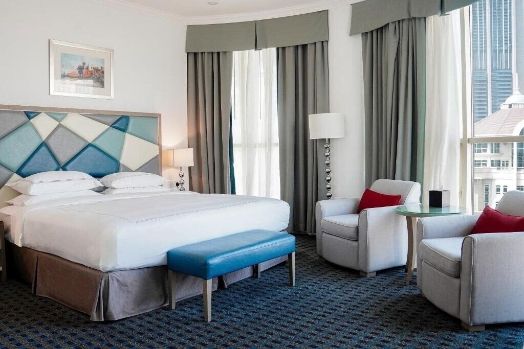 Фото Roda Al Murooj Residences 4*