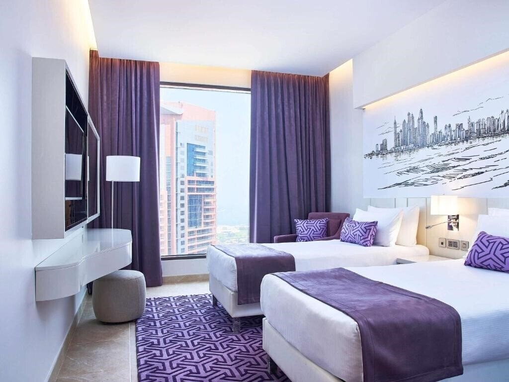 Зображення Mercure Suites Dubai Barsha Heights 3*