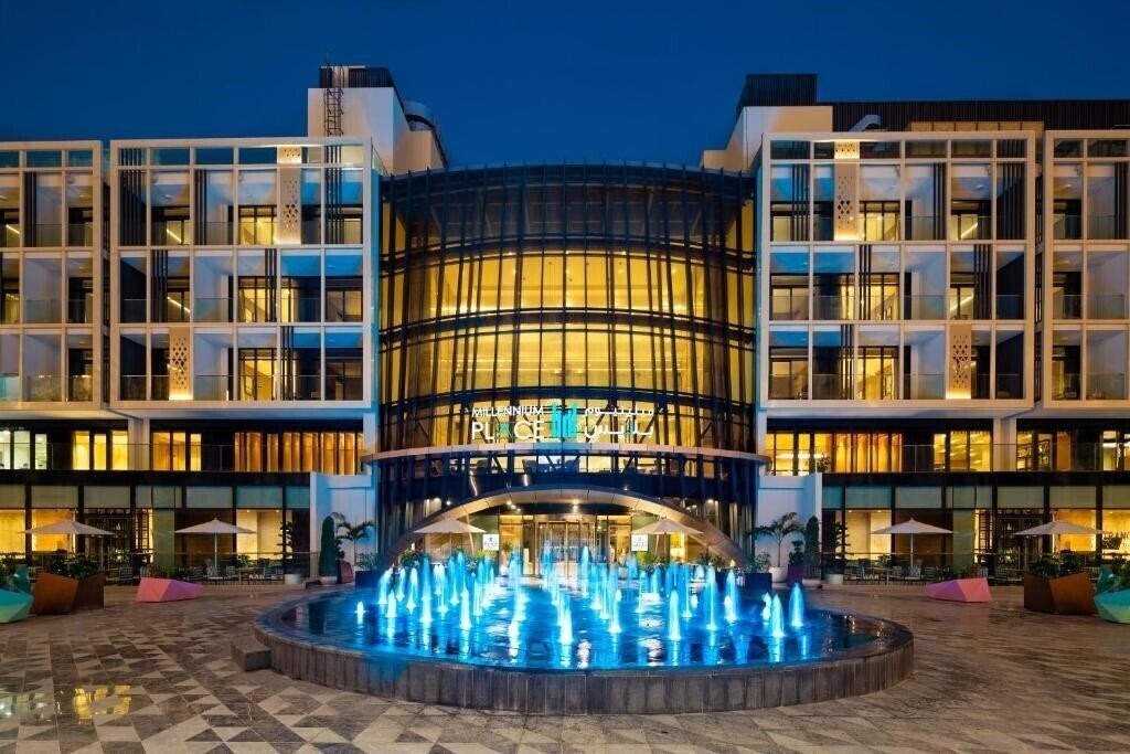 Отель Millennium Place Mirdif 4*