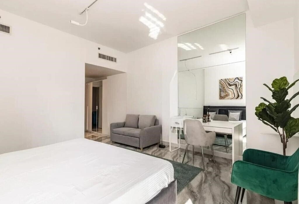Фото Ahlan Holiday Home Tamweel Tower 4*