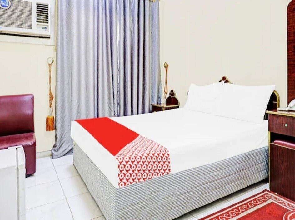 Фото Oyo 794 Great Country Hotel 2*