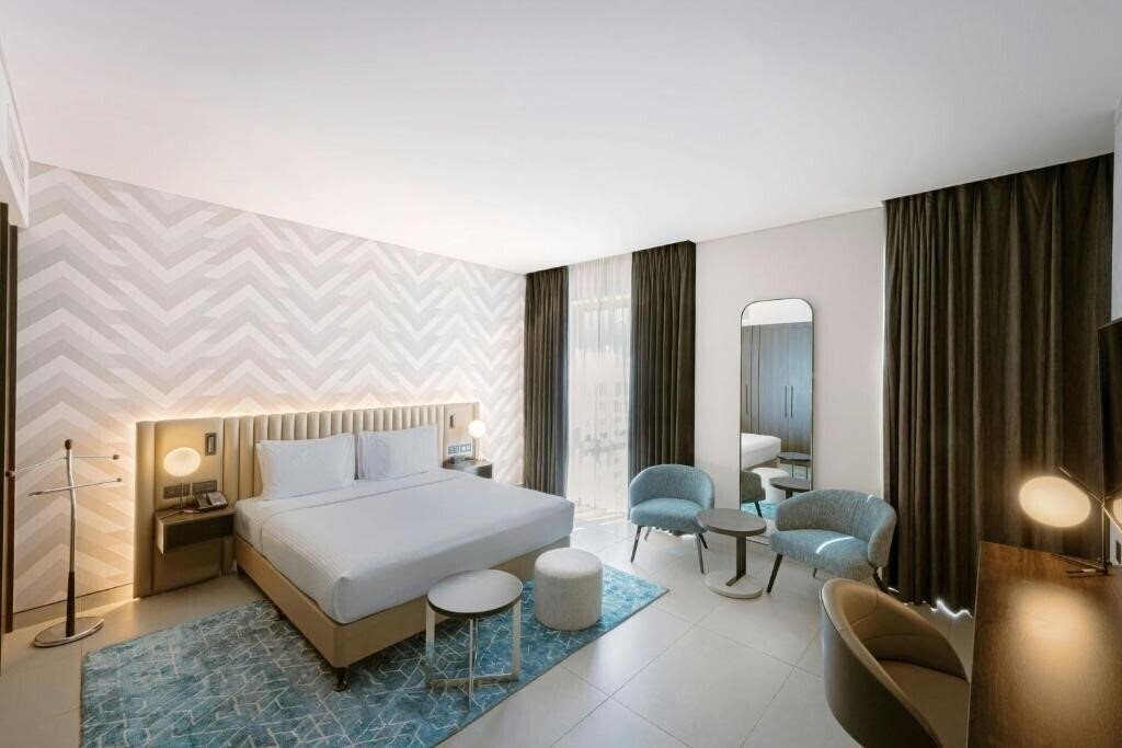 Фото Courtyard by Marriott World Trade Centre Dubai 4*