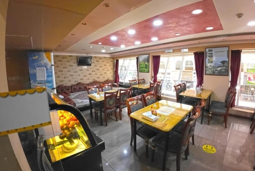 Фото Maaeen Hotel 2*