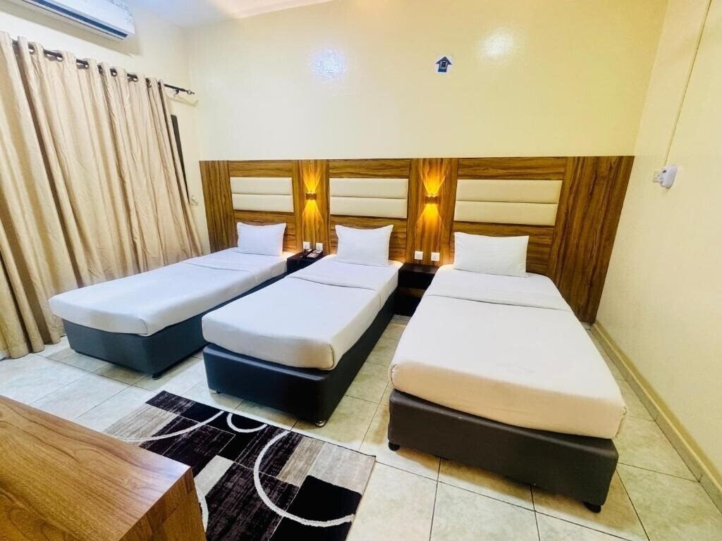 Фото Oyo 177 Al Ammari Hotel 2*