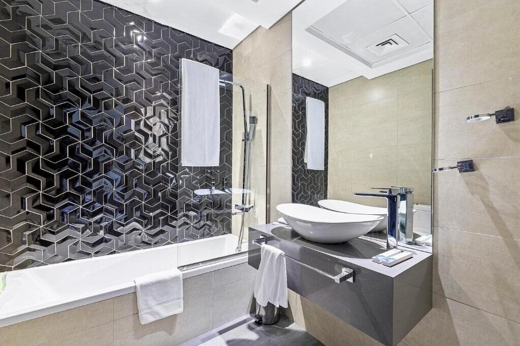 Картинка Unlock Metropolis 4*