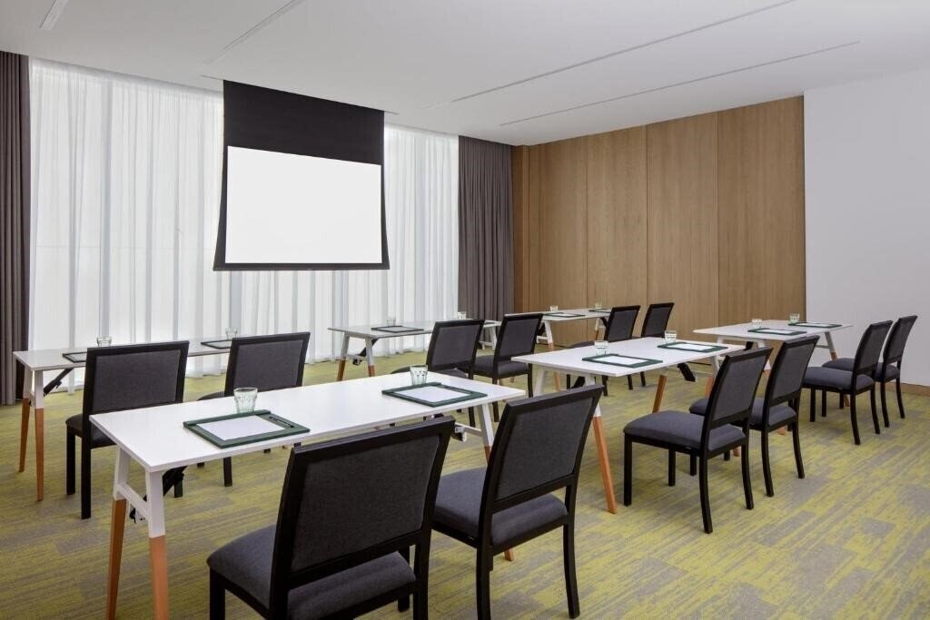 Зображення Holiday Inn Business Bay 4*