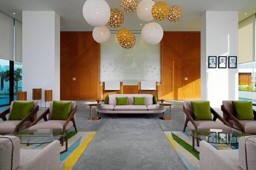 Готель Element Me'Aisam Dubai 4*