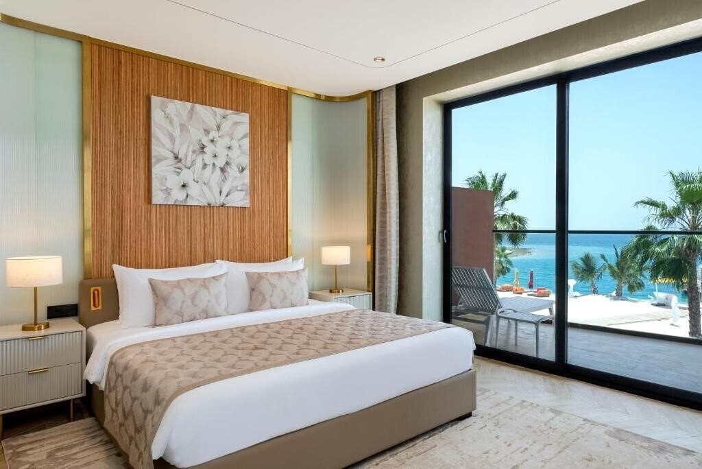 Картинка Voco Monaco Dubai (ex. Cote D'Azur Hotel Monaco) 5*