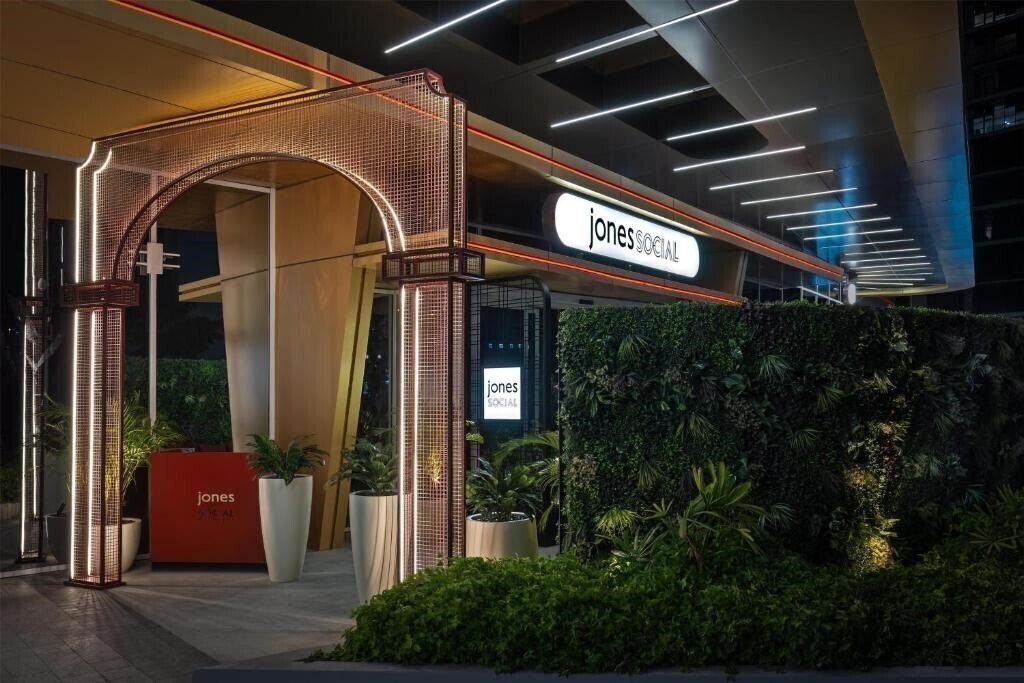 Фотографія Embassy Suites By Hilton Dubai Business Bay 5*