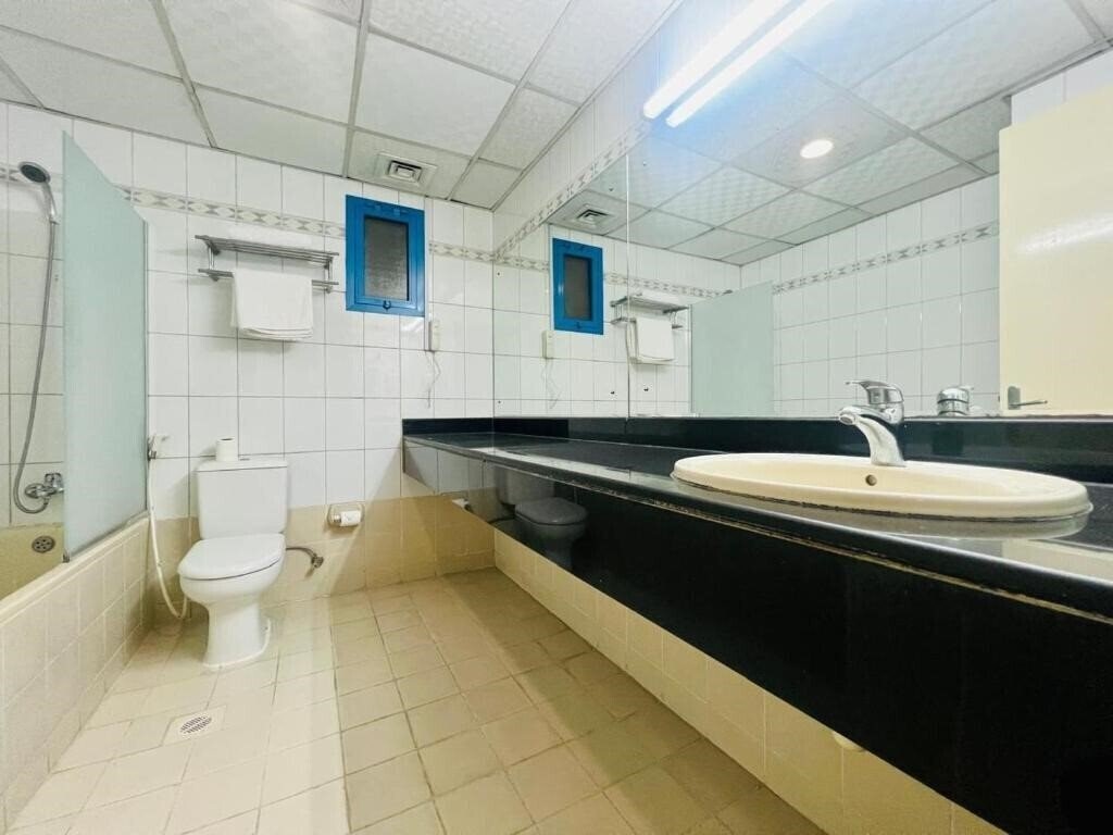 Фотографія Sky Hotel Apartments 3*