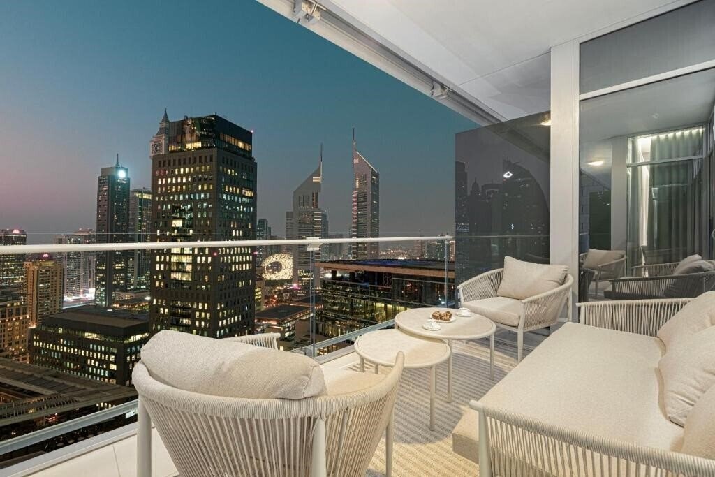 Готель Burj Daman 4*