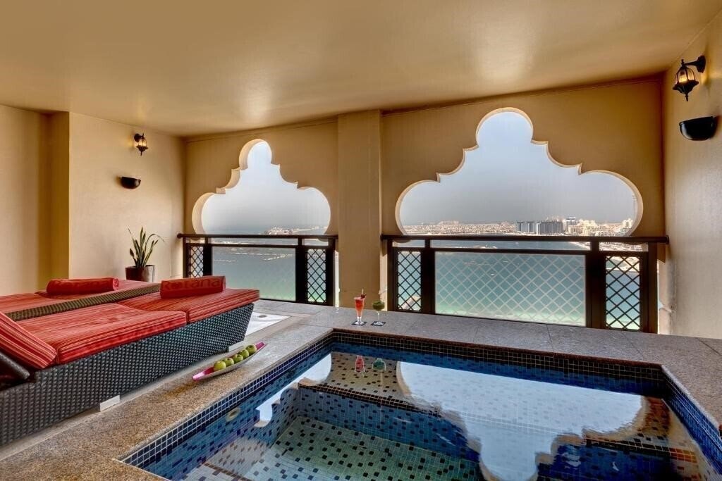 Отель Sedra Arjaan By Rotana 4*
