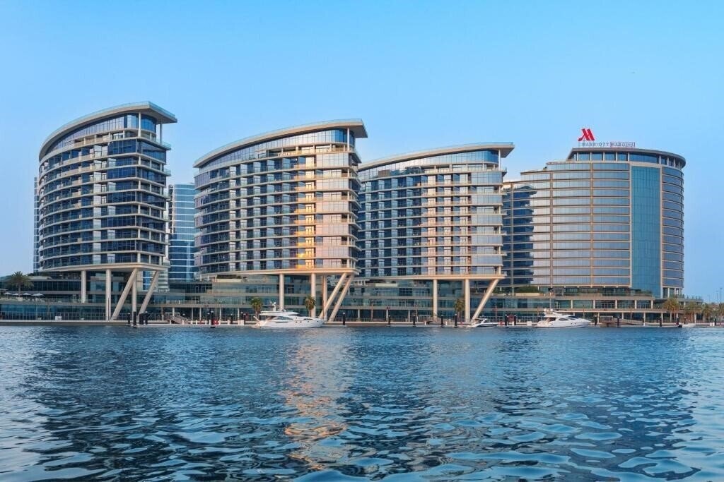 Отель Marriott Marquis Dubai Creek 5*