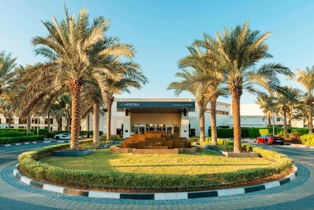 Изображение Le Meridien Dubai Hotel 5*