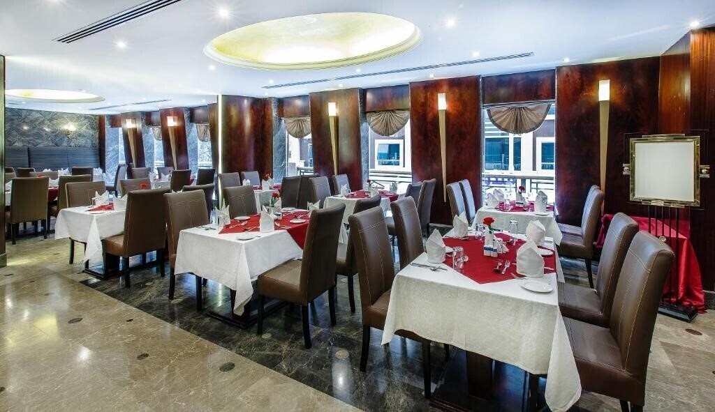 Картинка Hallmark Hotel 4*