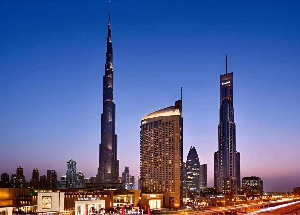 Готель Paradise View The Dubai Mall Residences 5*