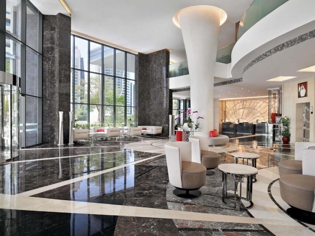 Фотография Movenpick Hotel Apartments Downtown Dubai 5*