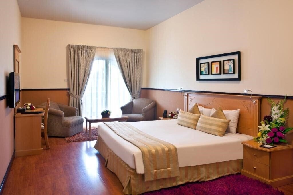 Фото Landmark Plaza 3*
