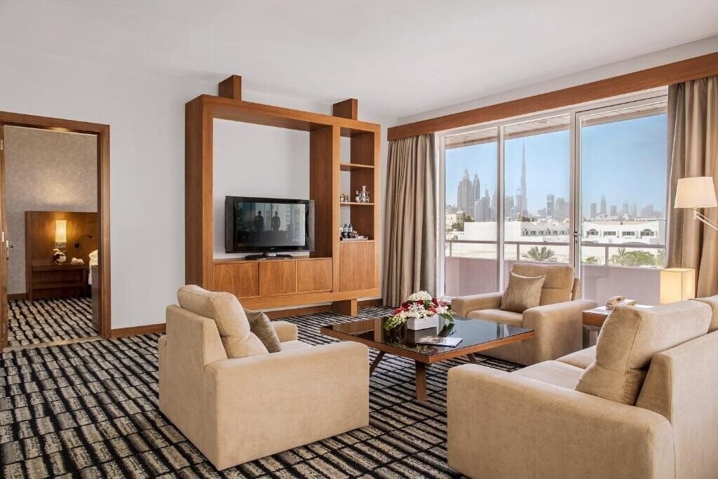 Зображення Jumeira Rotana 4*