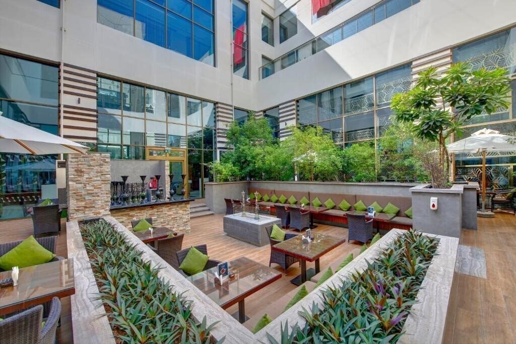 Зображення Metropolitan Hotel 4*