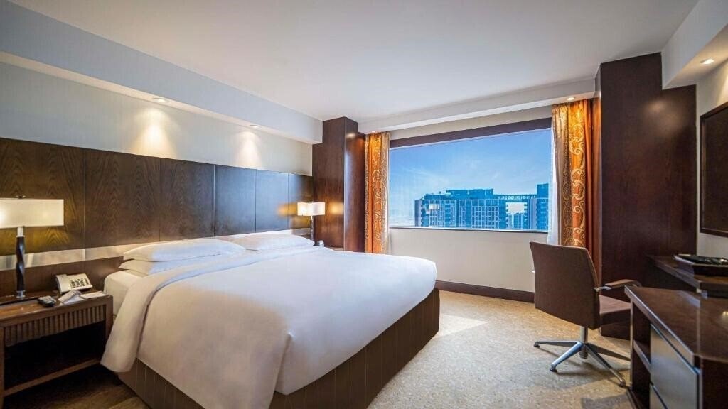 Готель Hyatt Regency Dubai (ex. Hyatt Regency, Hyatt Regency Dubai Corniche) 5*