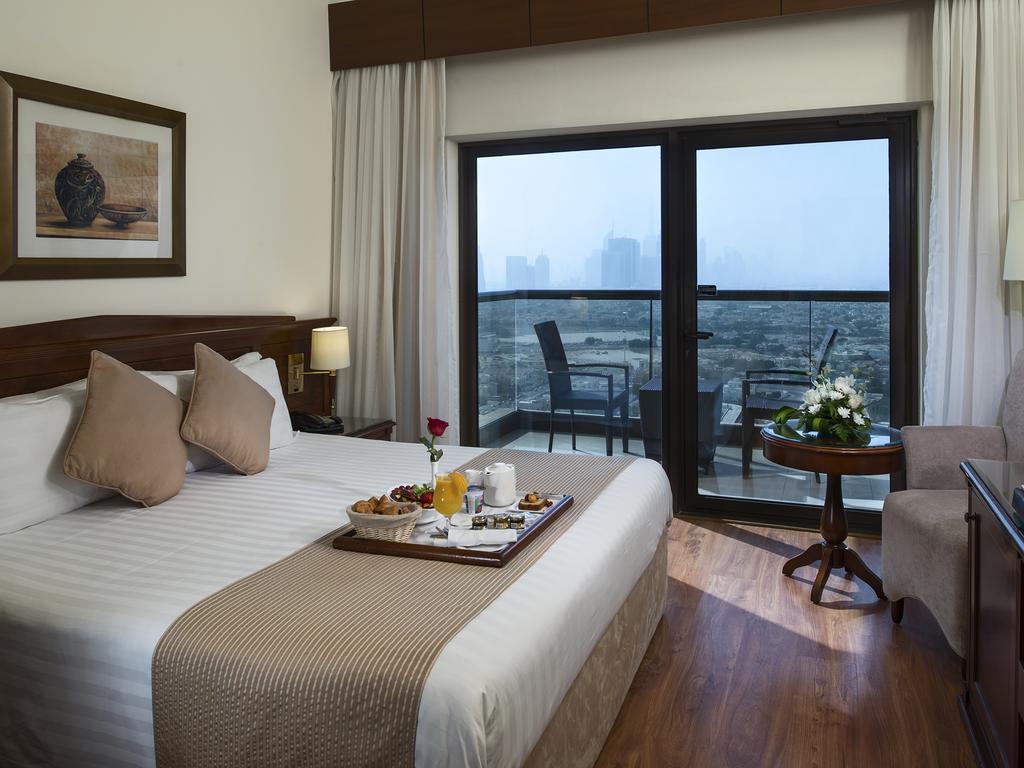 Фотографія Majestic Hotel Tower 4*