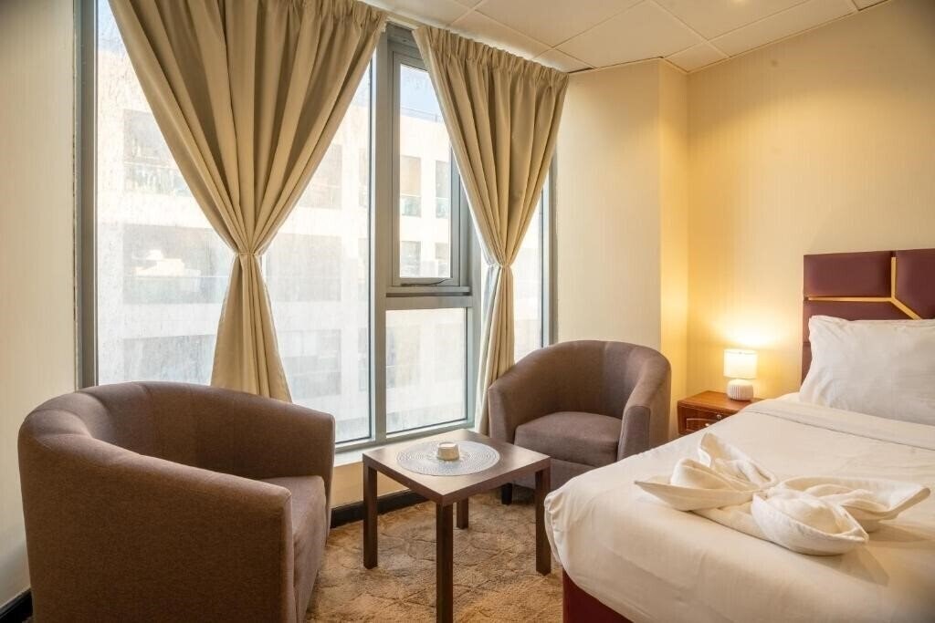 Картинка New Penninsula Hotel 2*