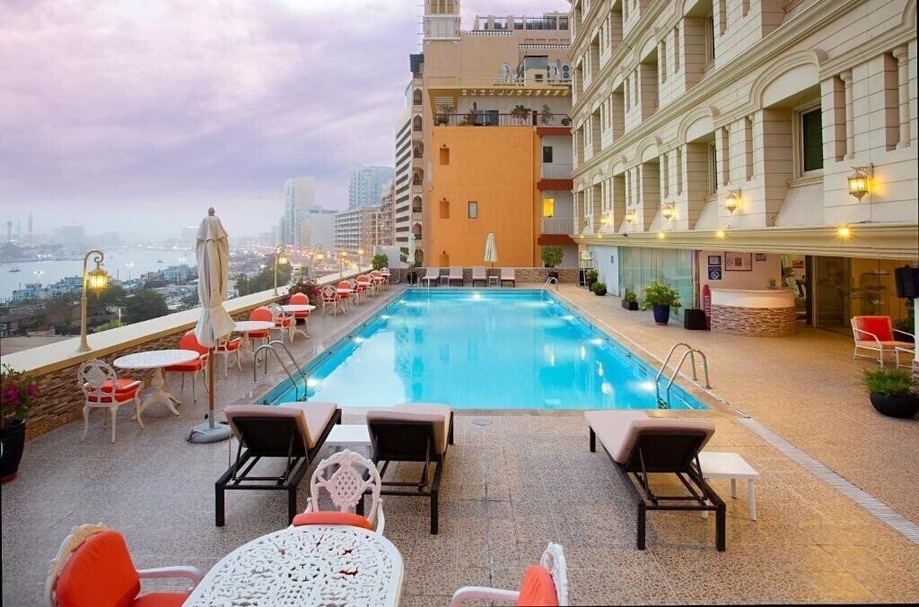 Фото Carlton Tower Hotel 4*