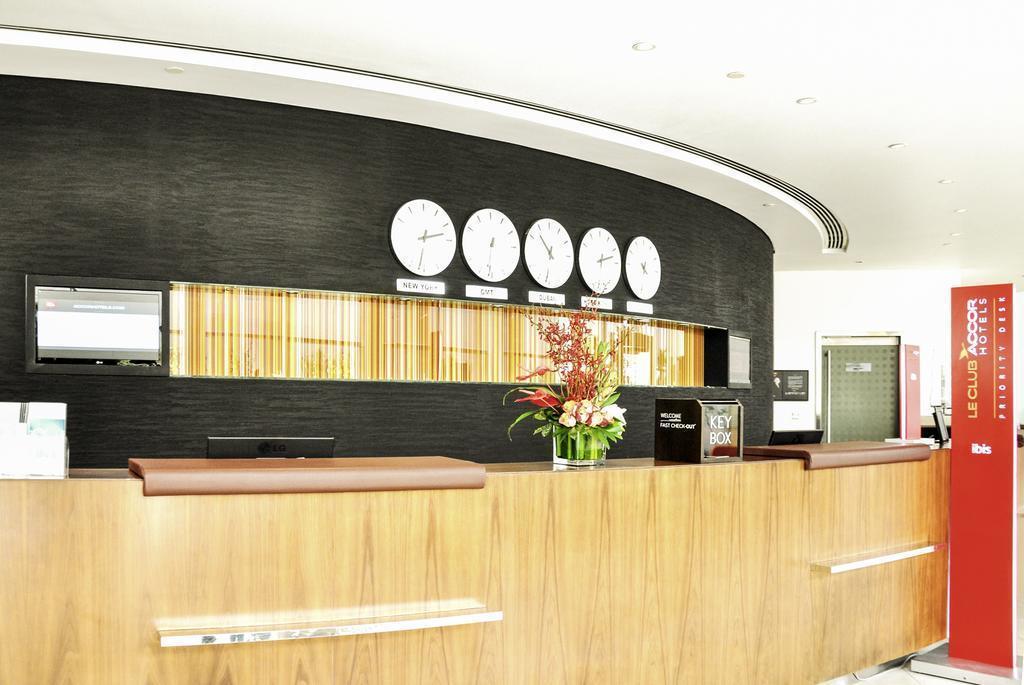 Готель Ibis World Trade Center 2*