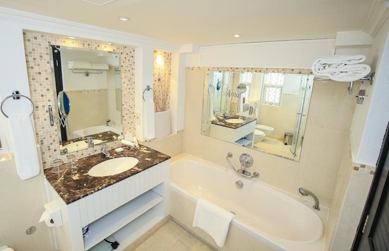 Фото Hatta Fort Hotel 5*