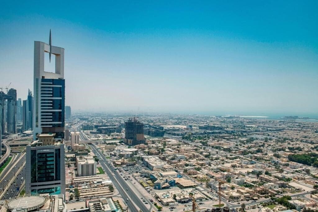 Фотография Four Points by Sheraton Sheikh Zayed Road 4*