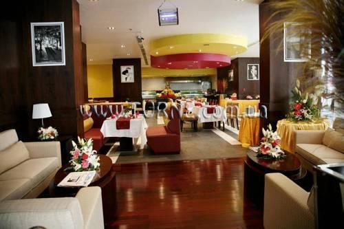 Фото Grand Midwest Express Hotel Apartments апартаменты