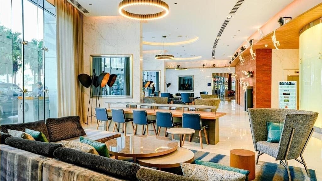 Фотография Media One Hotel 4*