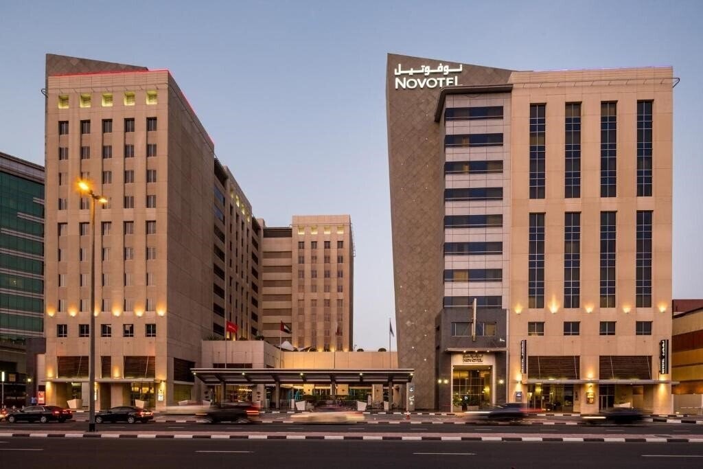 Картинка Novotel Deira City Centre 4*