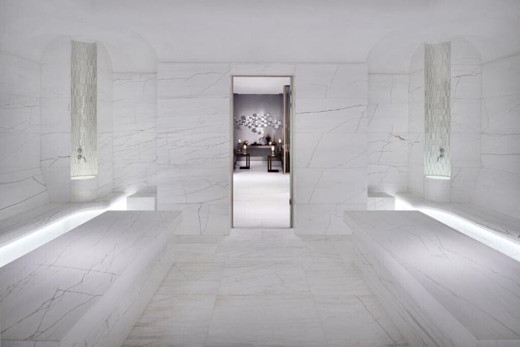 Фото The Address Downtown Dubai 5*