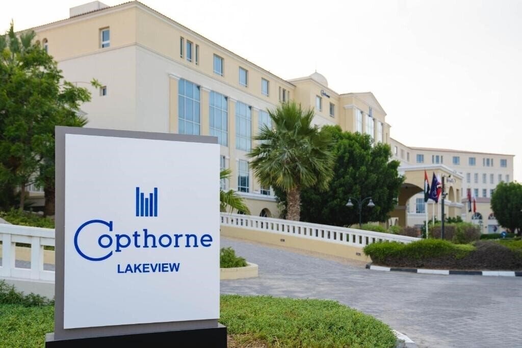 Картинка Millennium Lakeview Hotel (ex. Copthorne Lakeview Hotel) 4*