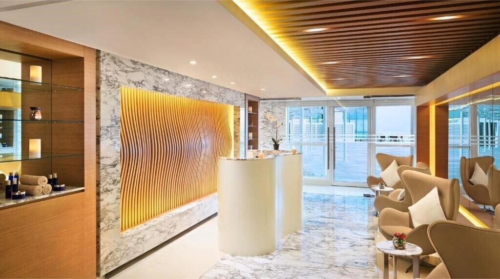 Зображення DoubleTree By Hilton Dubai - Jumeirah Beach 4*