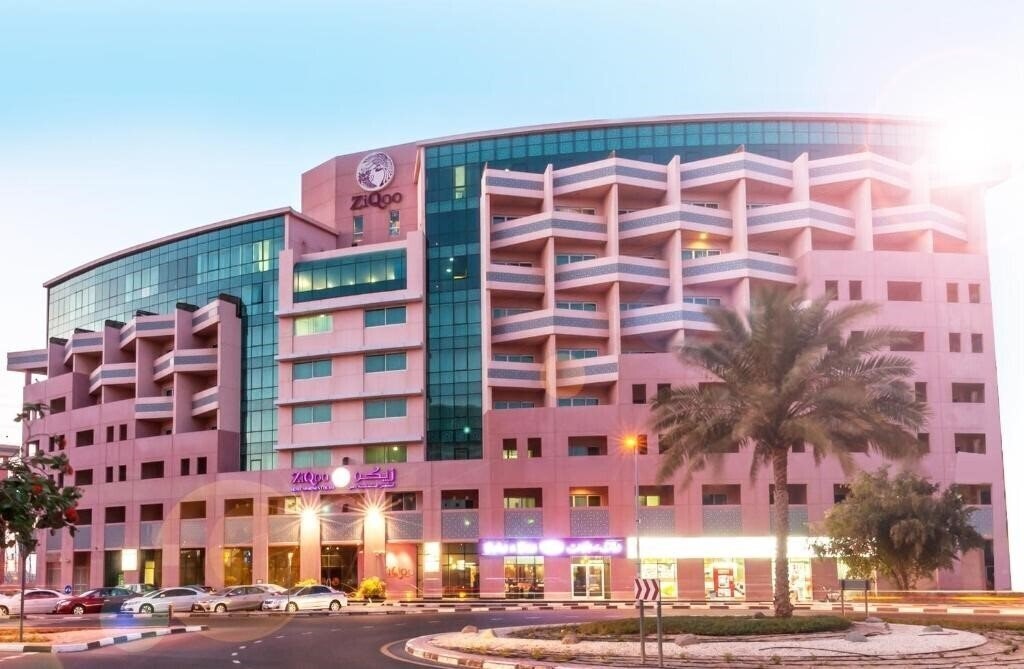 Готель Ziqoo Dubai Hotel Apartment 4*