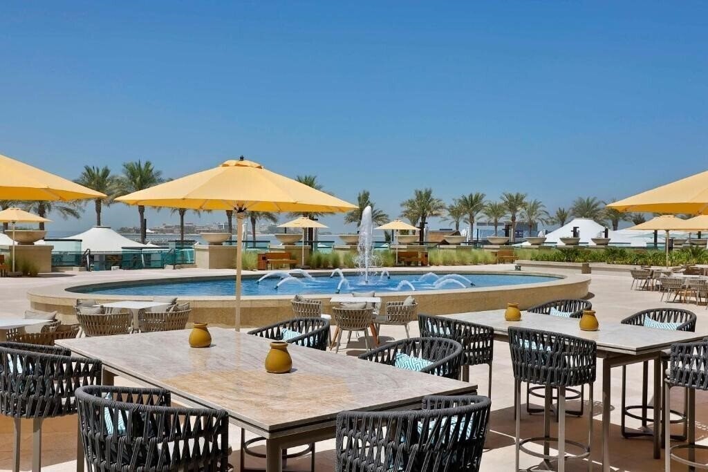 Изображение Hilton Dubai Palm Jumeirah 5*
