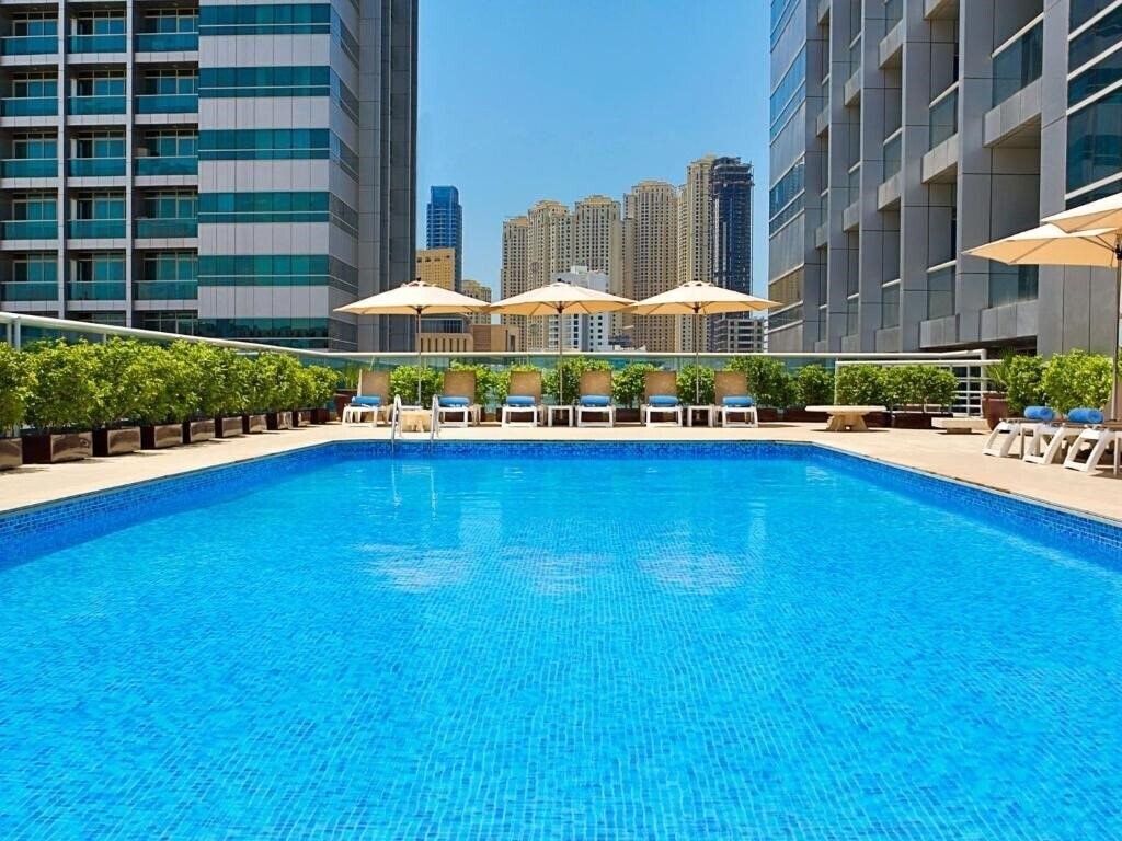 Фотография Armada Avenue Hotel, Jumairah Lake Towers 4*