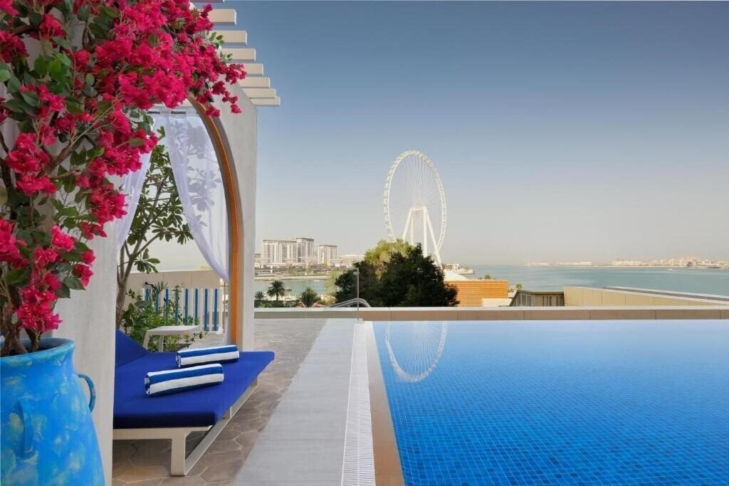 Готель JA Ocean View Hotel, Jumeirah Beach Dubai 5*