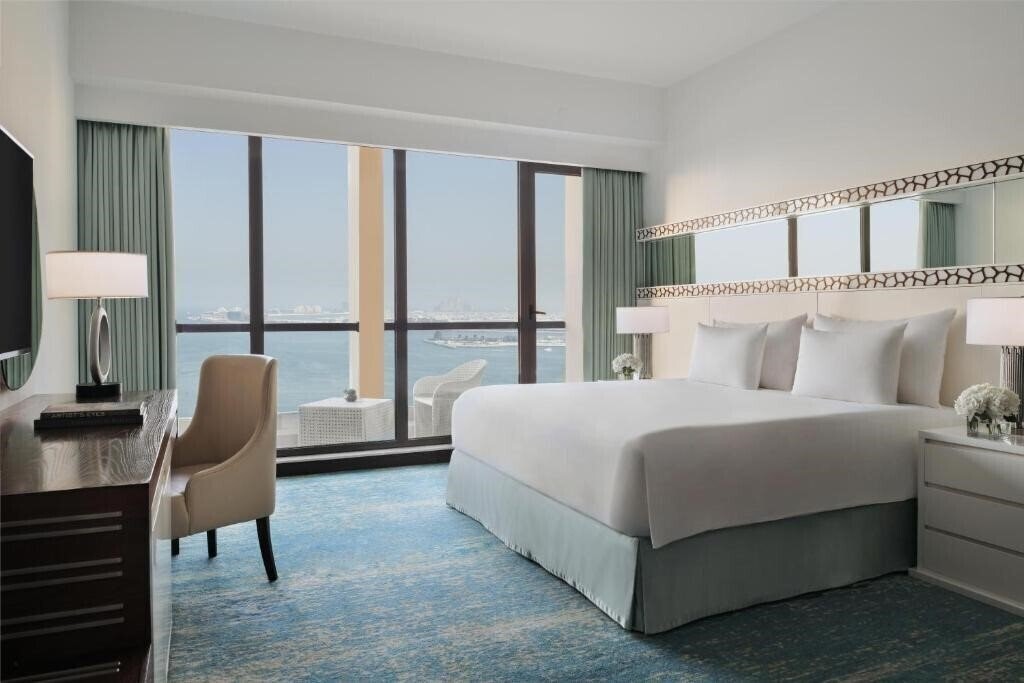 Фото JA Ocean View Hotel, Jumeirah Beach Dubai 5*