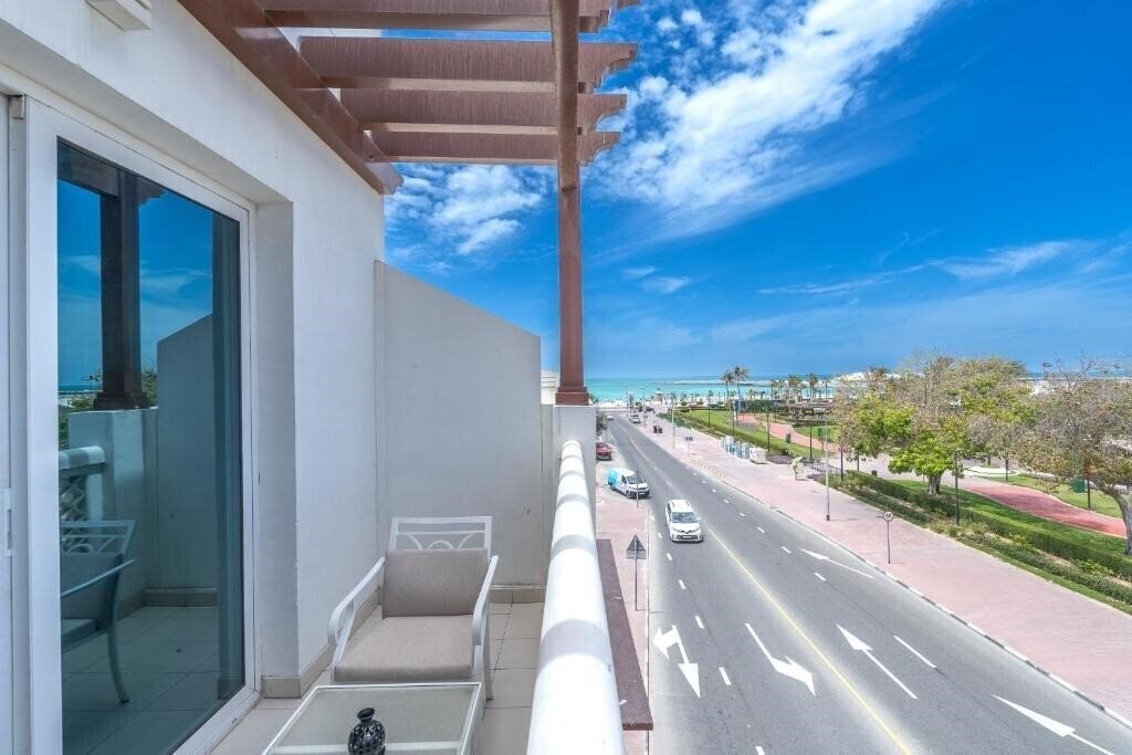 Готель Beach Walk Boutique Hotel Jumeirah 3*