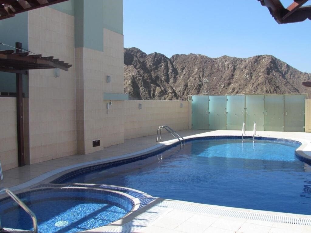 Фотографія Mirage Hotel Al Aqah 3*