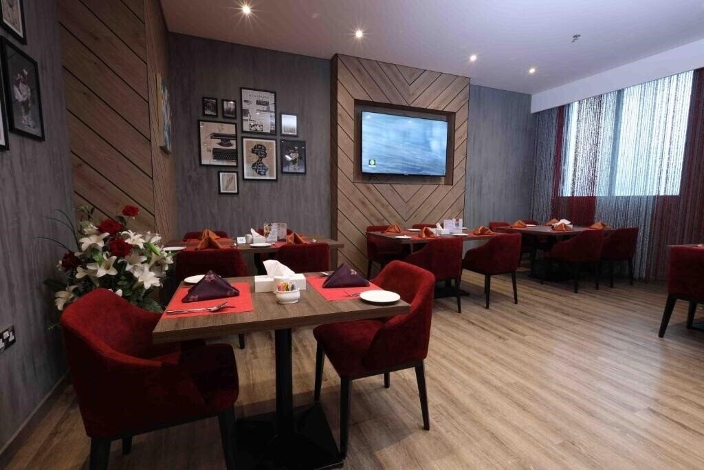 Фотографія Fortis Hotel Fujairah 4*