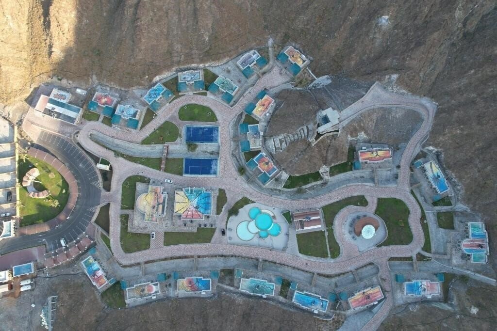 Готель Dibba Mountain Park Resort 5*