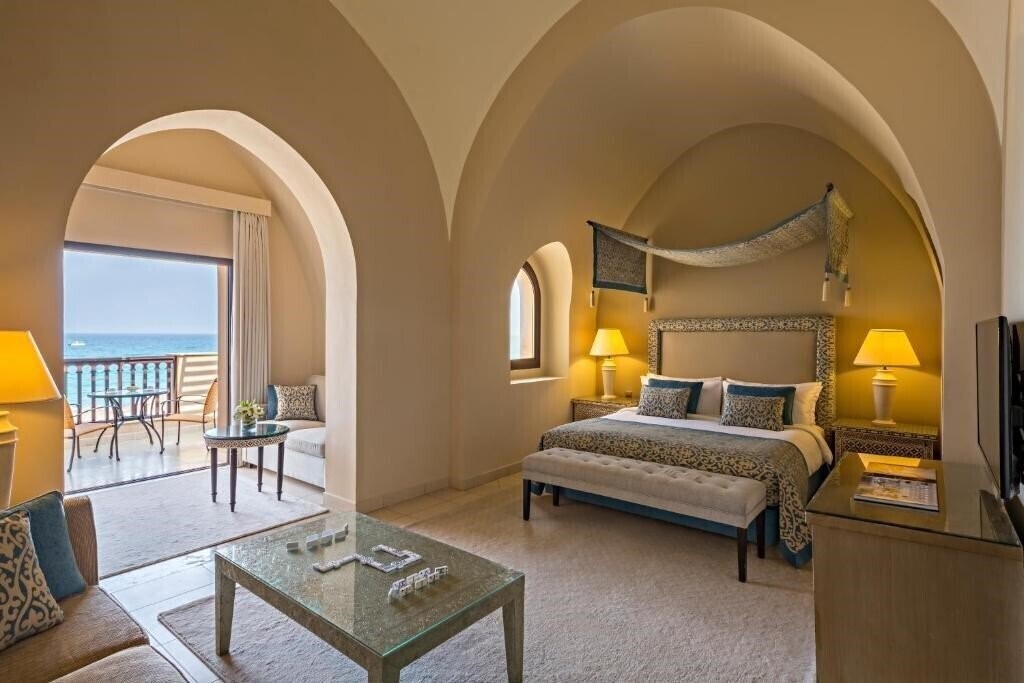 Фото Miramar Al Aqah Beach Resort 5*